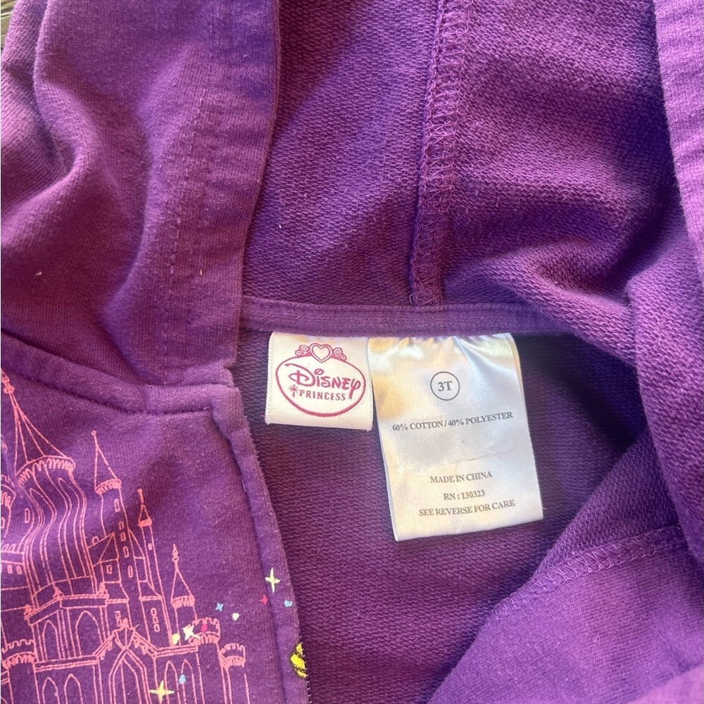 2010 Disney Princess Hoodie 3T Purple Graphic Zip Jacket Y2K Toddler - Picture 5 of 6